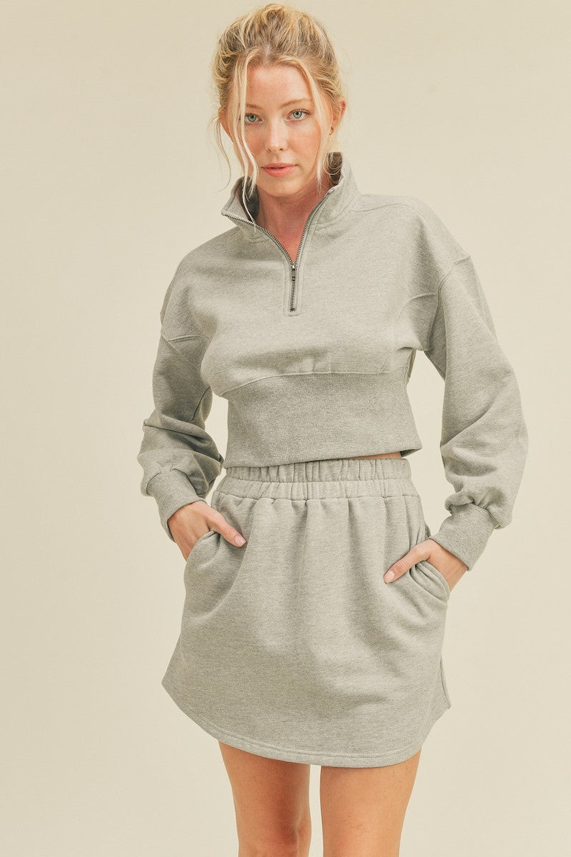 Half-Zip Collar Crop Sweatshirt